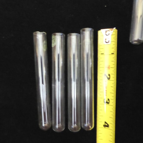 VINTAGE 4” LOT OF 53 MEDICAL SCIENCE LAB PYREX GLASS TEST TUBES ODDITY - Picture 2 of 11
